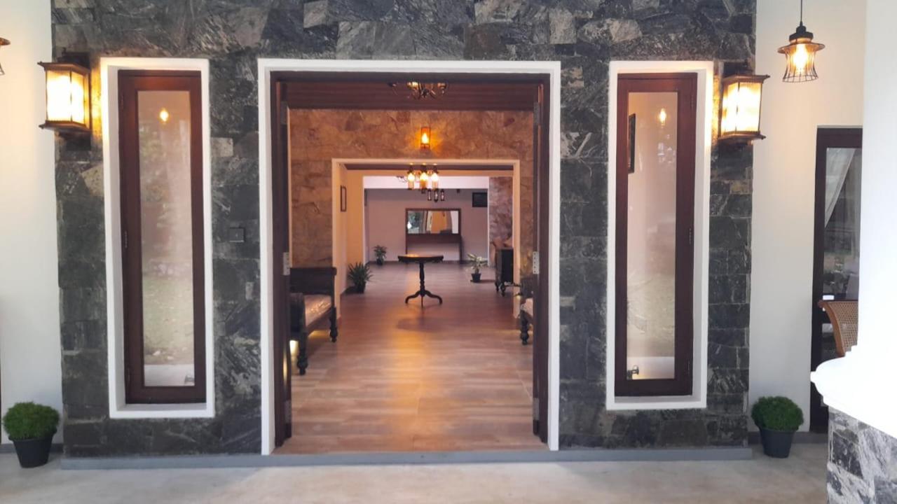 Villa D55 Канди Екстериор снимка