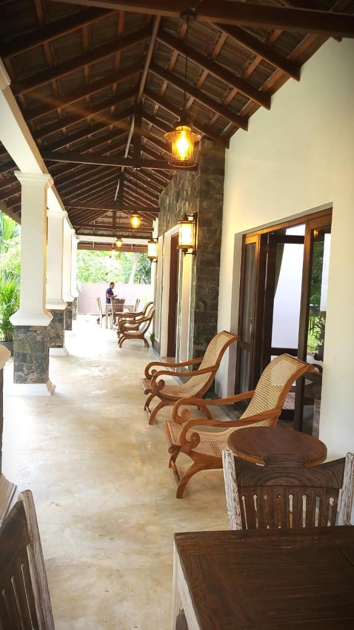 Villa D55 Канди Екстериор снимка