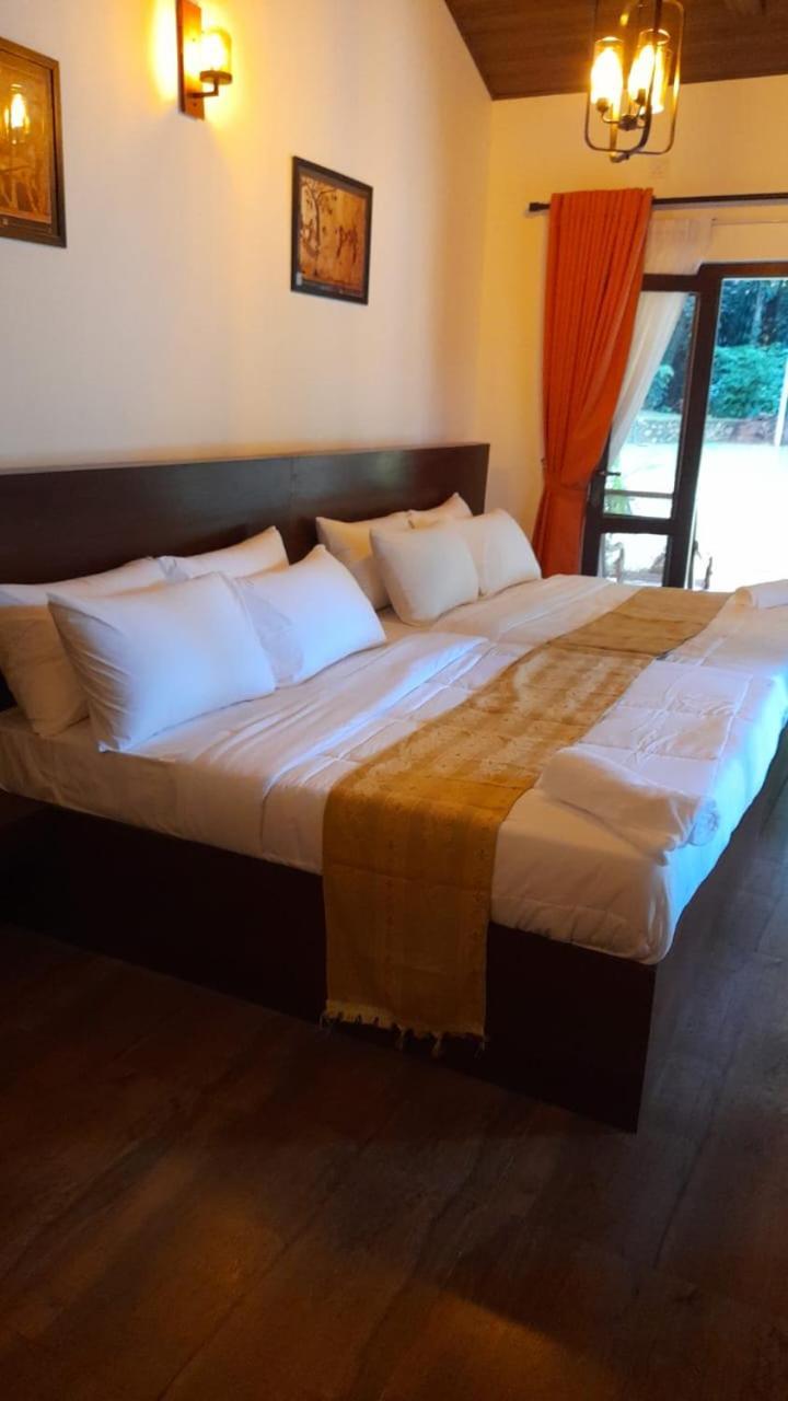 Villa D55 Канди Екстериор снимка