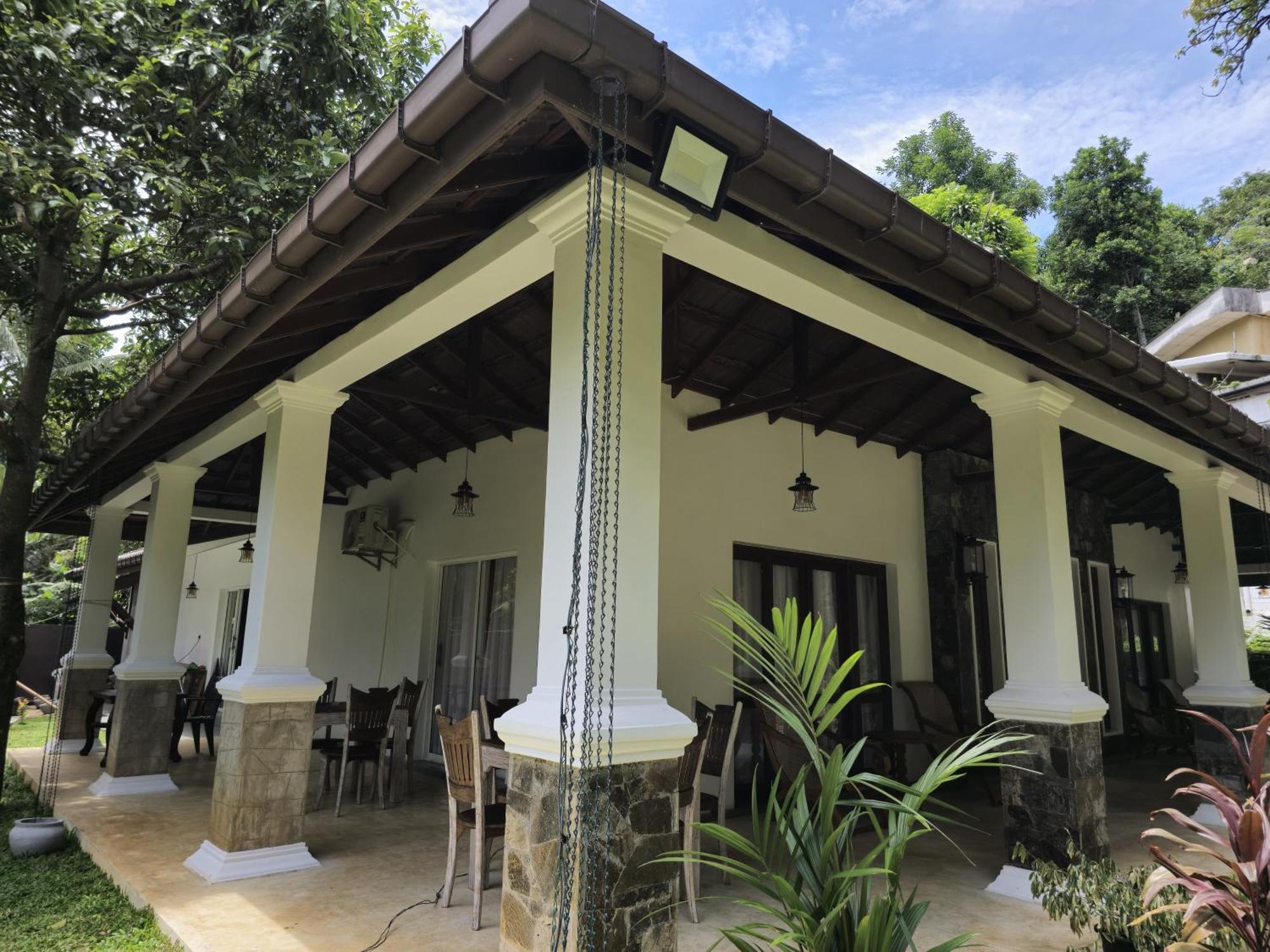 Villa D55 Канди Екстериор снимка