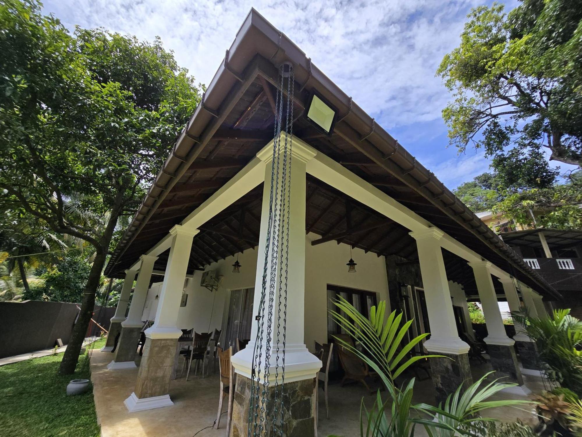 Villa D55 Канди Екстериор снимка