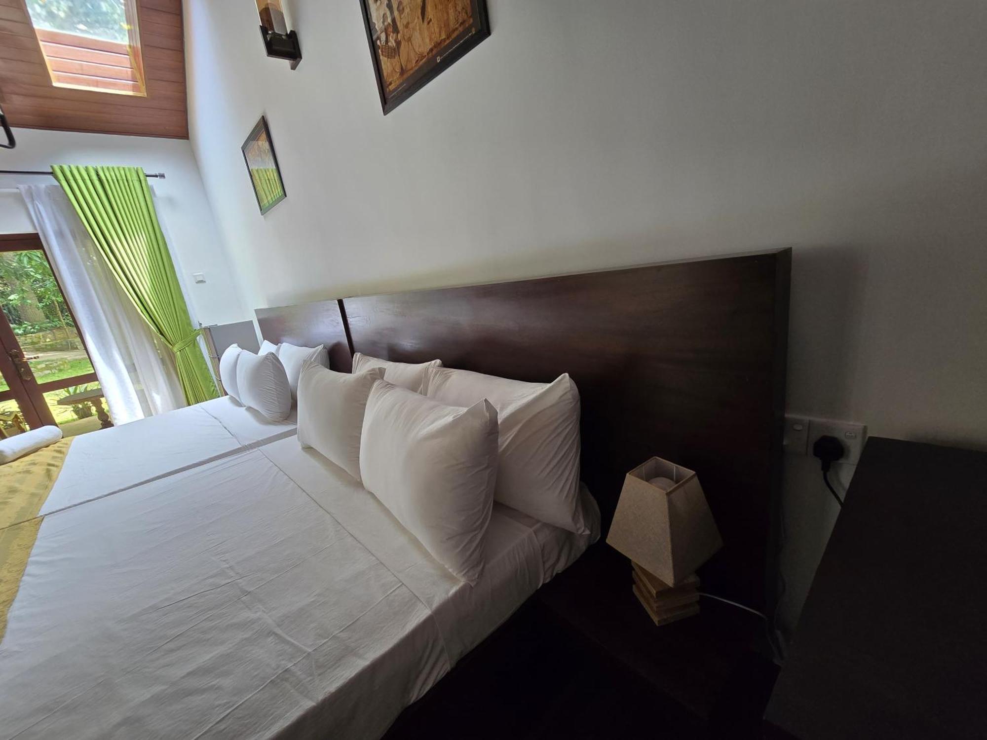 Villa D55 Канди Екстериор снимка
