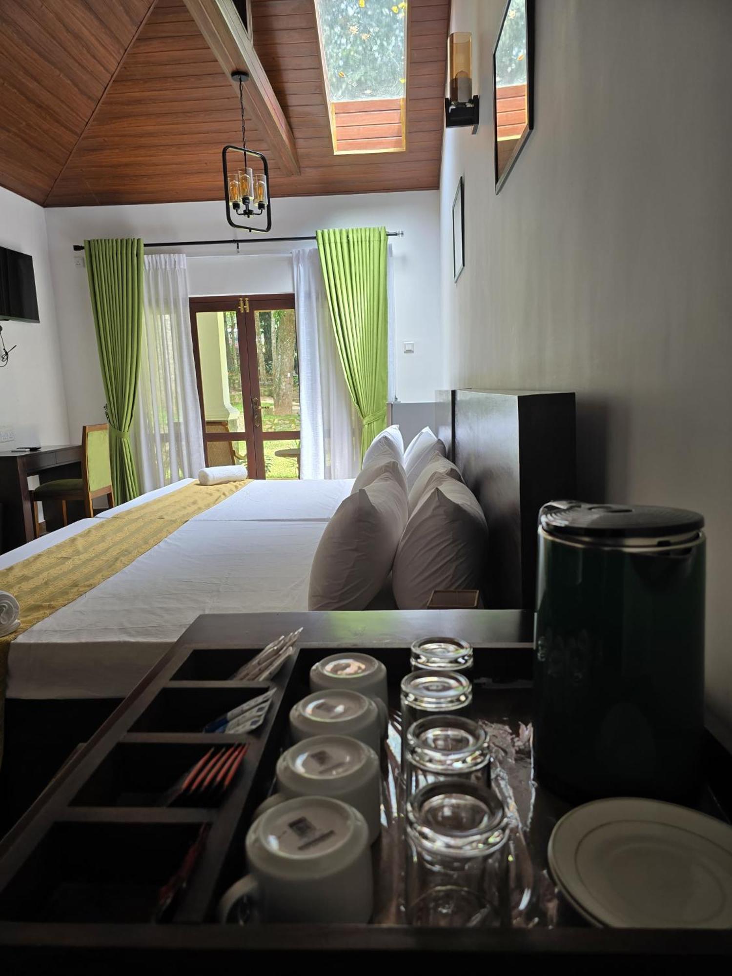 Villa D55 Канди Екстериор снимка